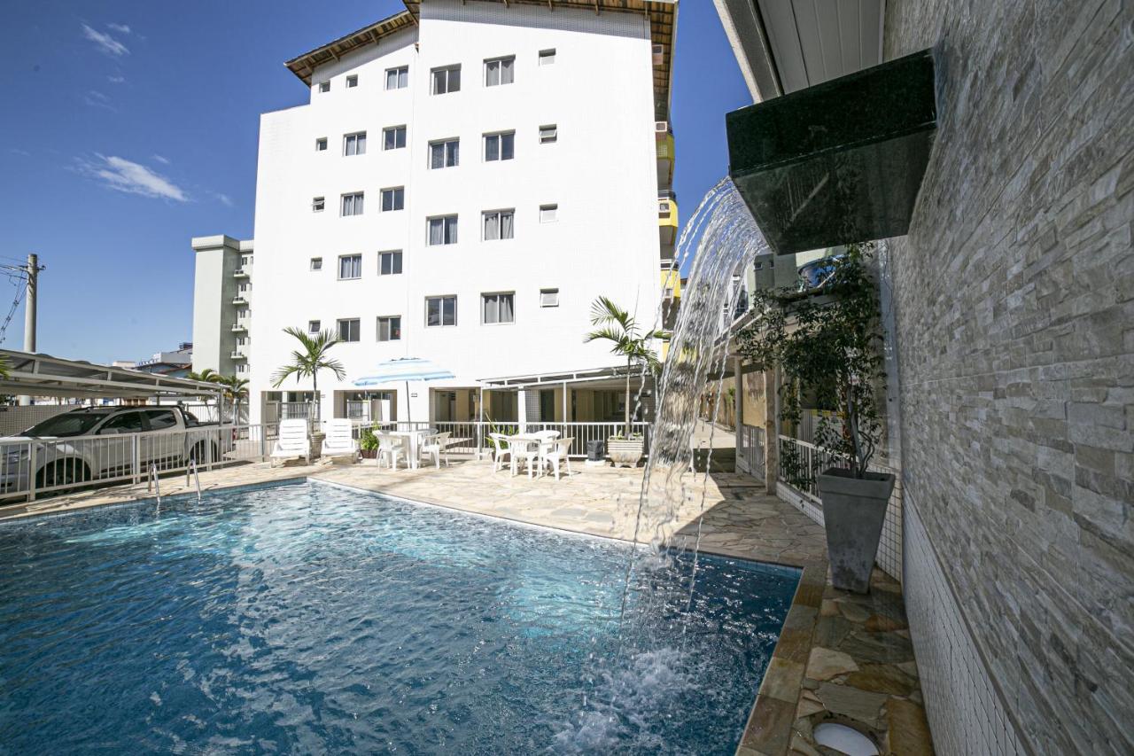 Apto 22E Ar Condicionado E Ventilador, 2 Quartos, Churrasqueira, Elevador E Piscina อูบาตูบา ภายนอก รูปภาพ