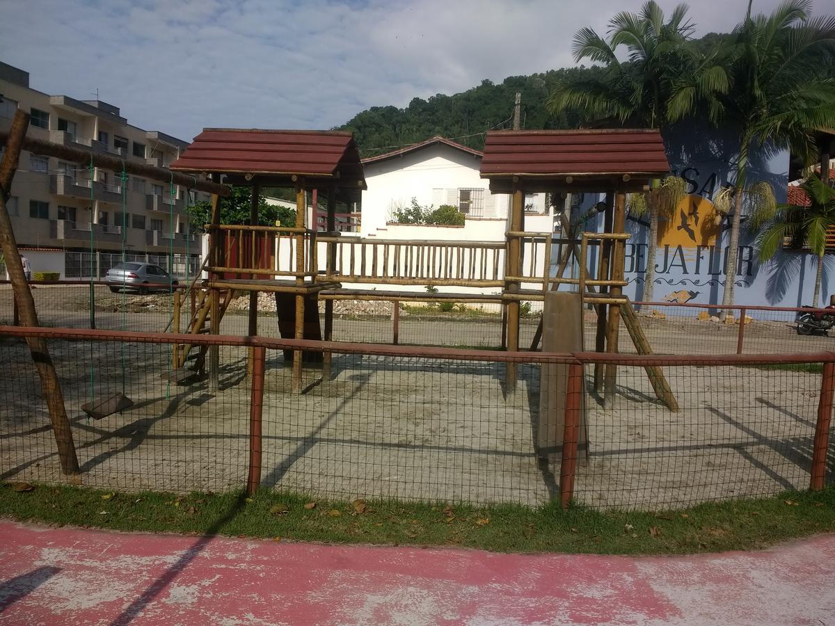Apto 22E Ar Condicionado E Ventilador, 2 Quartos, Churrasqueira, Elevador E Piscina อูบาตูบา ภายนอก รูปภาพ